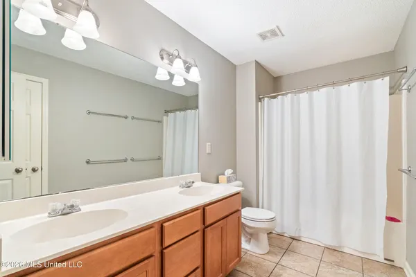 $439,900 | 1808 Marcia Louise Drive, Southaven, MS 38672
