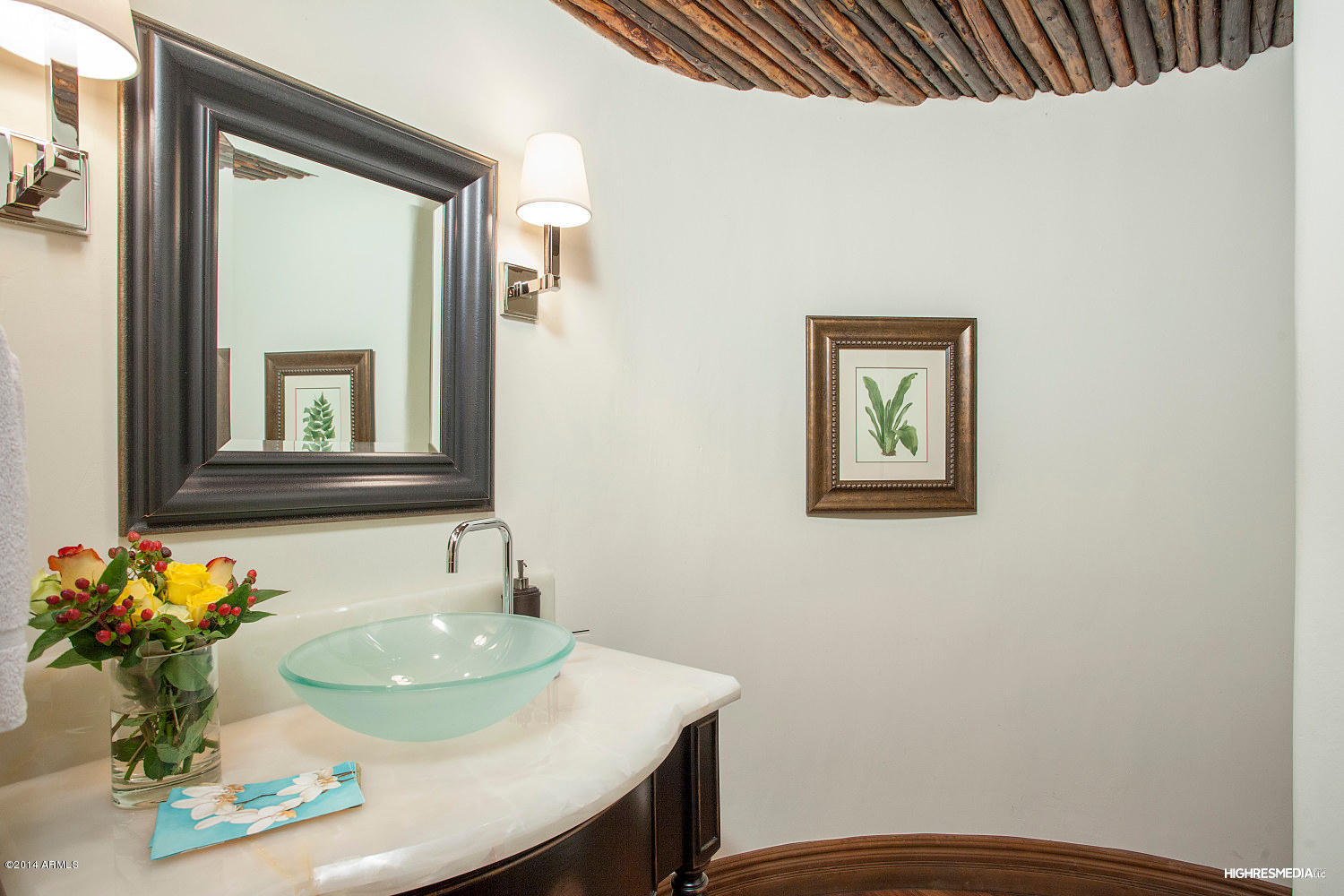 6234 North Yucca Road Paradise Valley, AZ 85253 - Photo 33 of 37 38 Powder Room