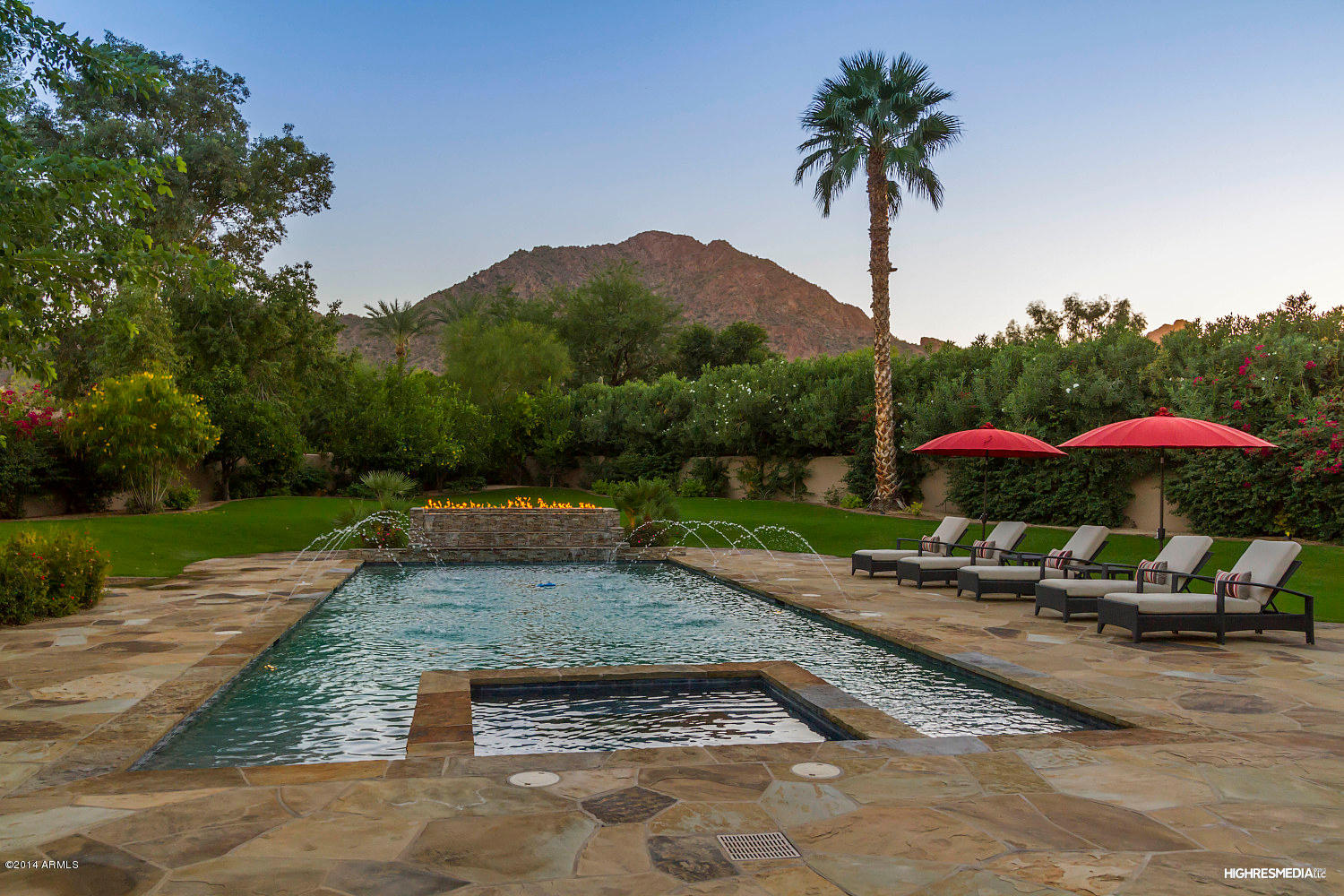 08 Camelback Mountain View