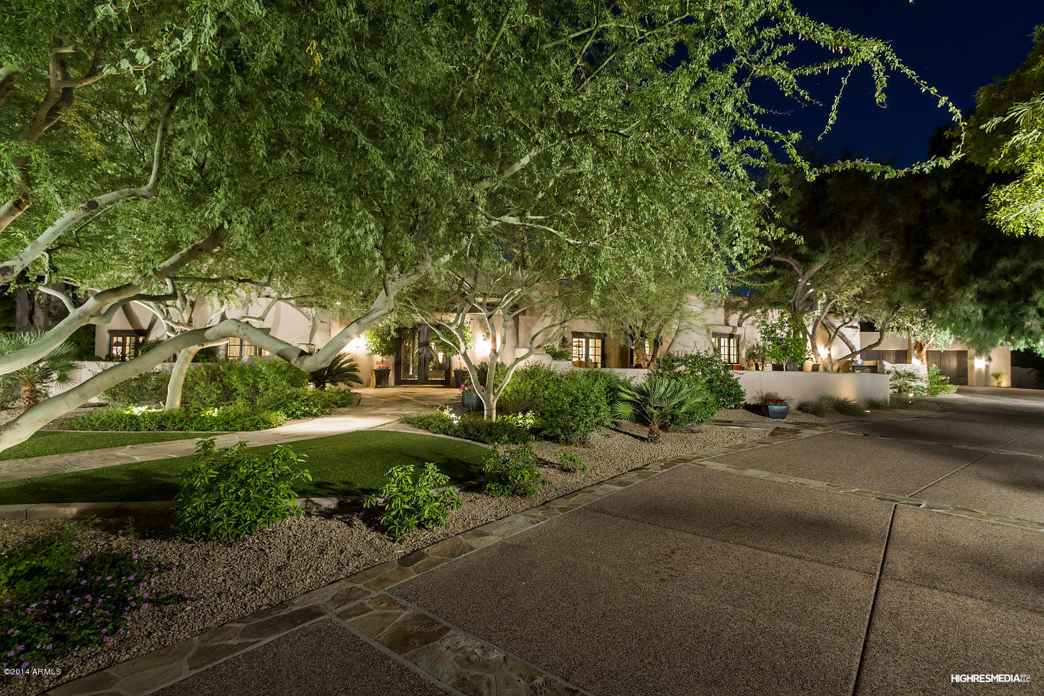 6234 North Yucca Road Paradise Valley, AZ 85253 - Photo 9 of 37 10 Front Exterior and Mature Landscaping