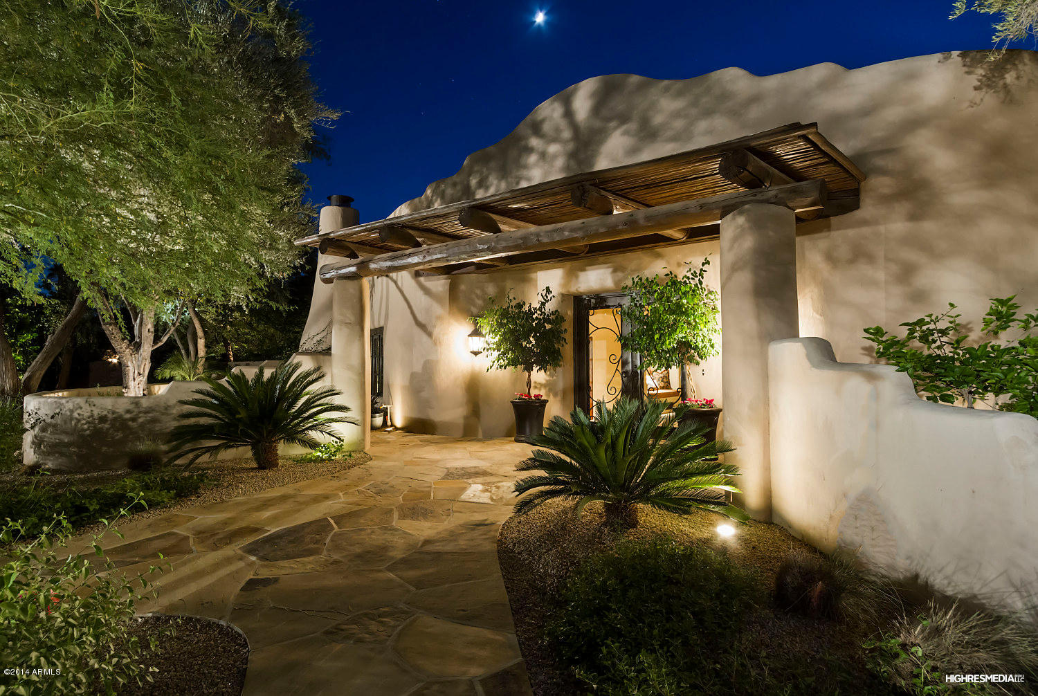 6234 North Yucca Road Paradise Valley, AZ 85253 - Photo 10 of 37 11 Front Entry