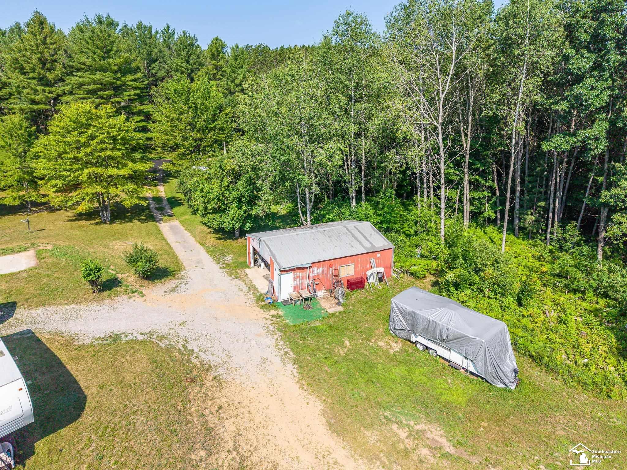 3850 Clarwin Road Gladwin, MI 48624 - Photo 34 of 46 Gallery Image 34