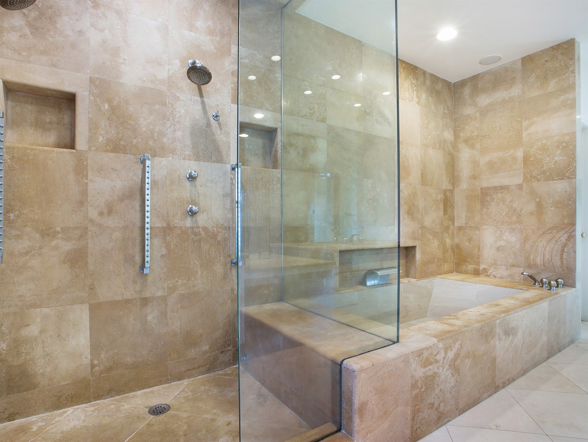 560 Torrey Point Road Del Mar, CA 92014 - Photo 13 of 25