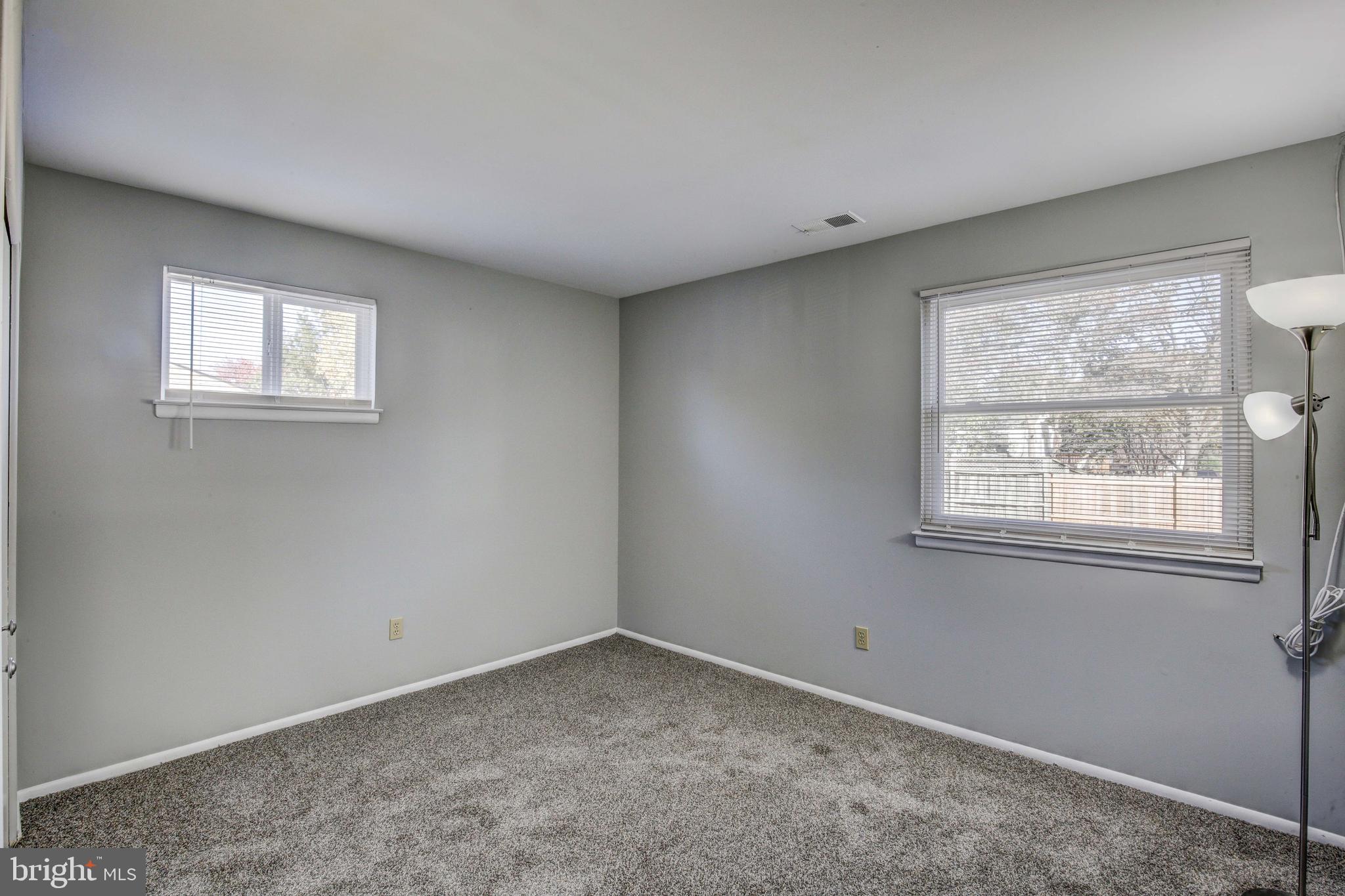 7753 Notley Road Pasadena, MD 21122 - Photo 16 of 30 Gallery Image 16