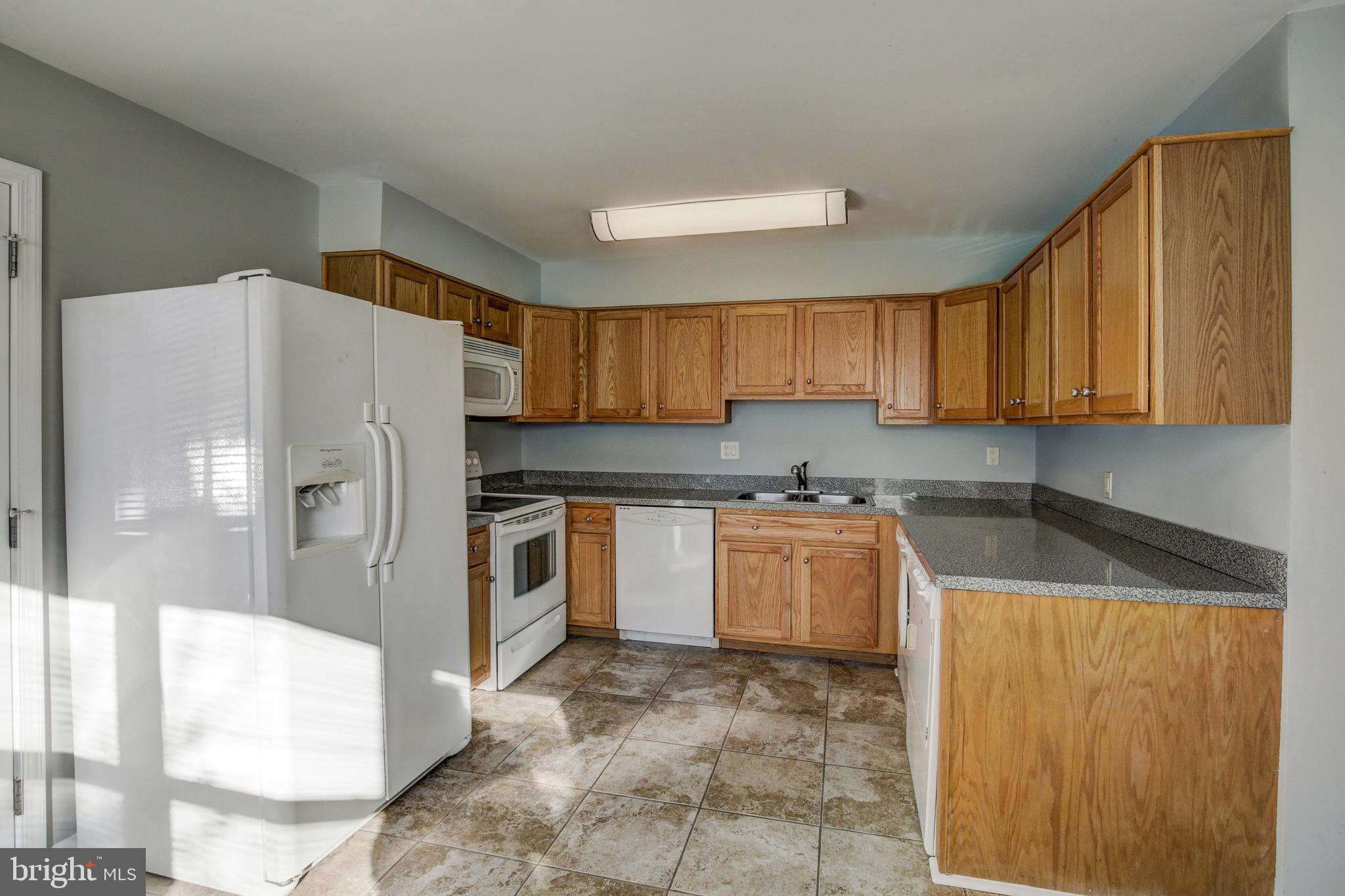 7753 Notley Road Pasadena, MD 21122 - Photo 18 of 30 Gallery Image 18