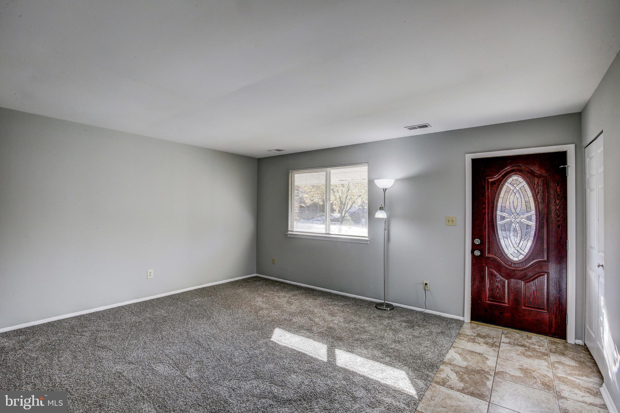 7753 Notley Road Pasadena, MD 21122 - Photo 5 of 30 Gallery Image 5
