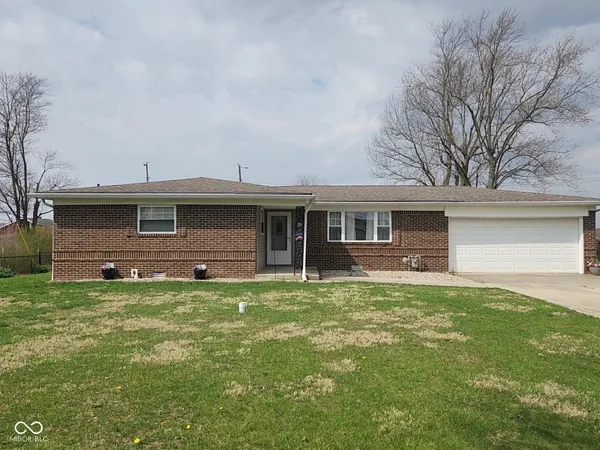 $256,900 | 58 North Eastern Village Drive, Greenfield, IN 46140