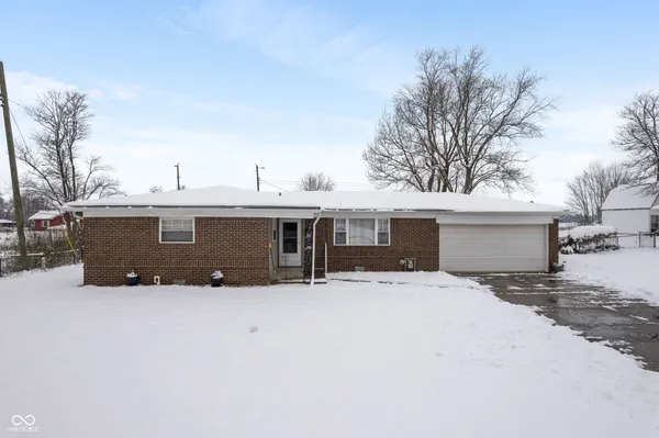 $256,900 | 58 North Eastern Village Drive, Greenfield, IN 46140