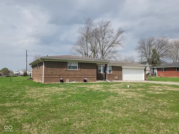 $256,900 | 58 North Eastern Village Drive, Greenfield, IN 46140