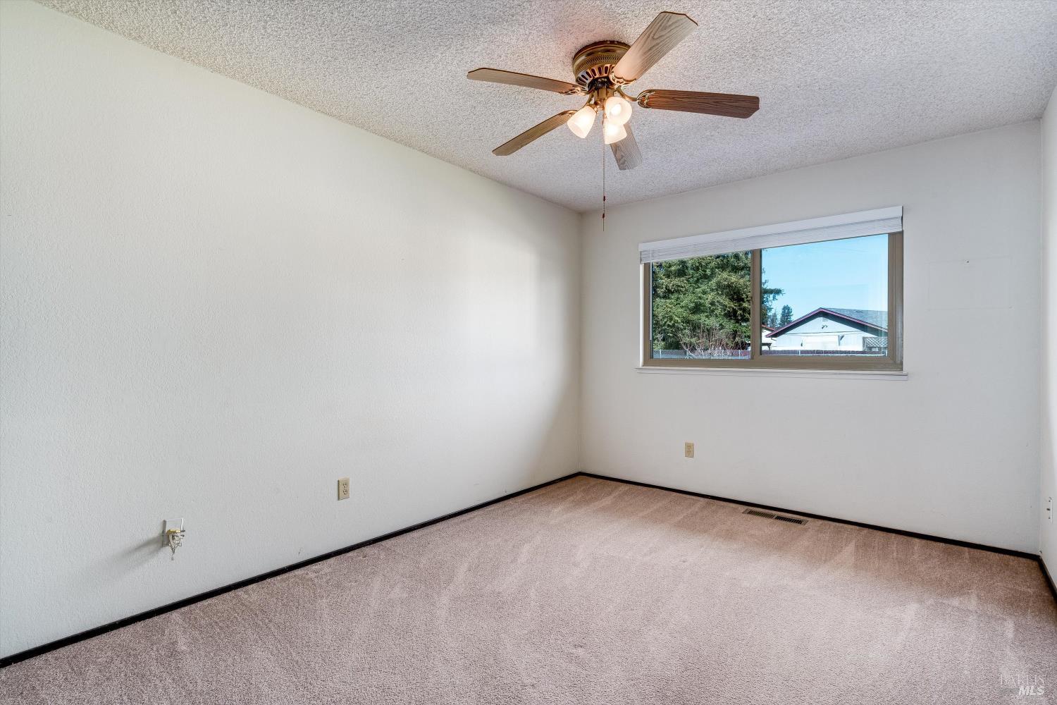 1477 Russell Avenue Santa Rosa, CA 95403 - Photo 24 of 54