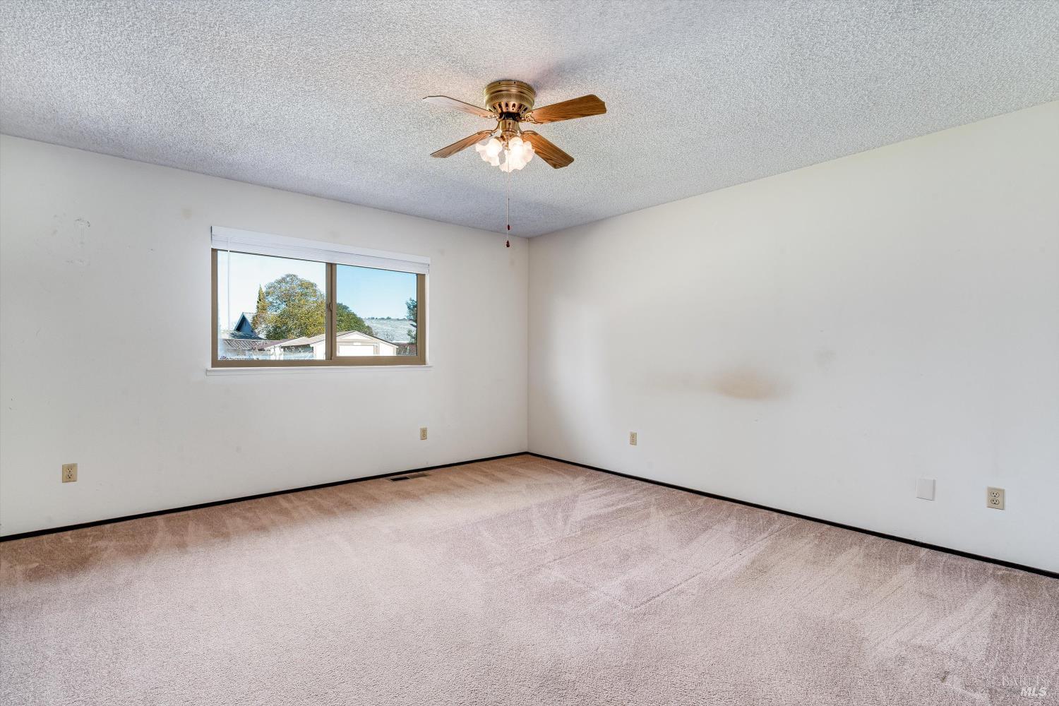 1477 Russell Avenue Santa Rosa, CA 95403 - Photo 26 of 54