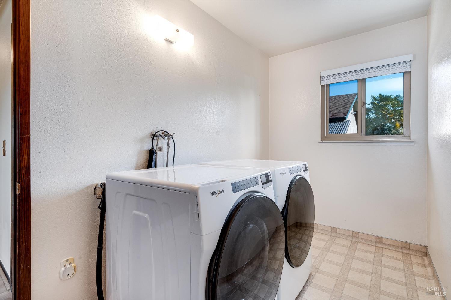 1477 Russell Avenue Santa Rosa, CA 95403 - Photo 33 of 54