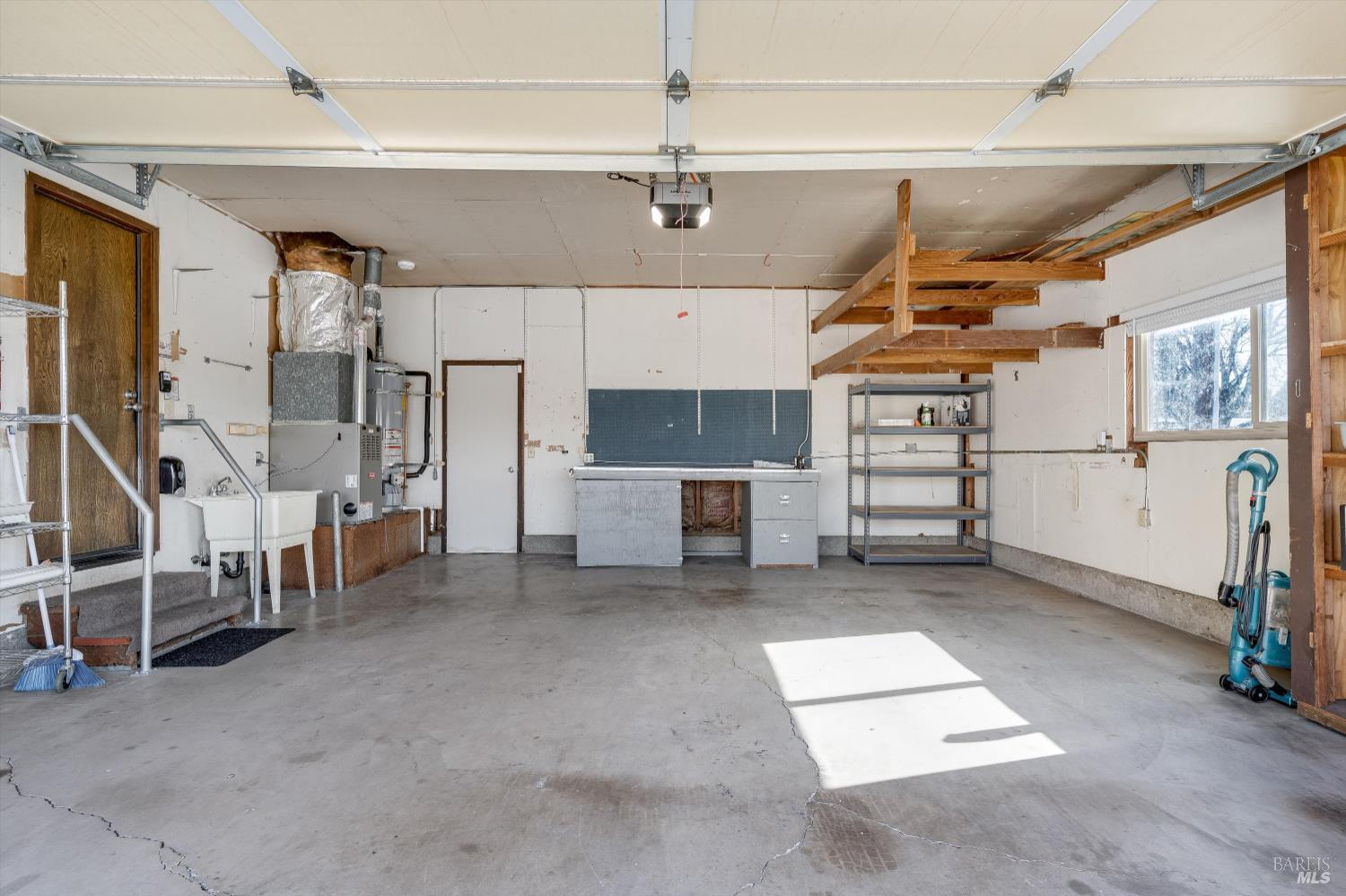 1477 Russell Avenue Santa Rosa, CA 95403 - Photo 35 of 54