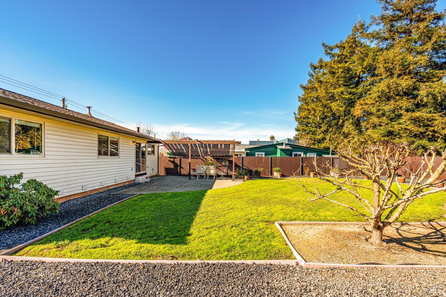 1477 Russell Avenue Santa Rosa, CA 95403 - Photo 39 of 54