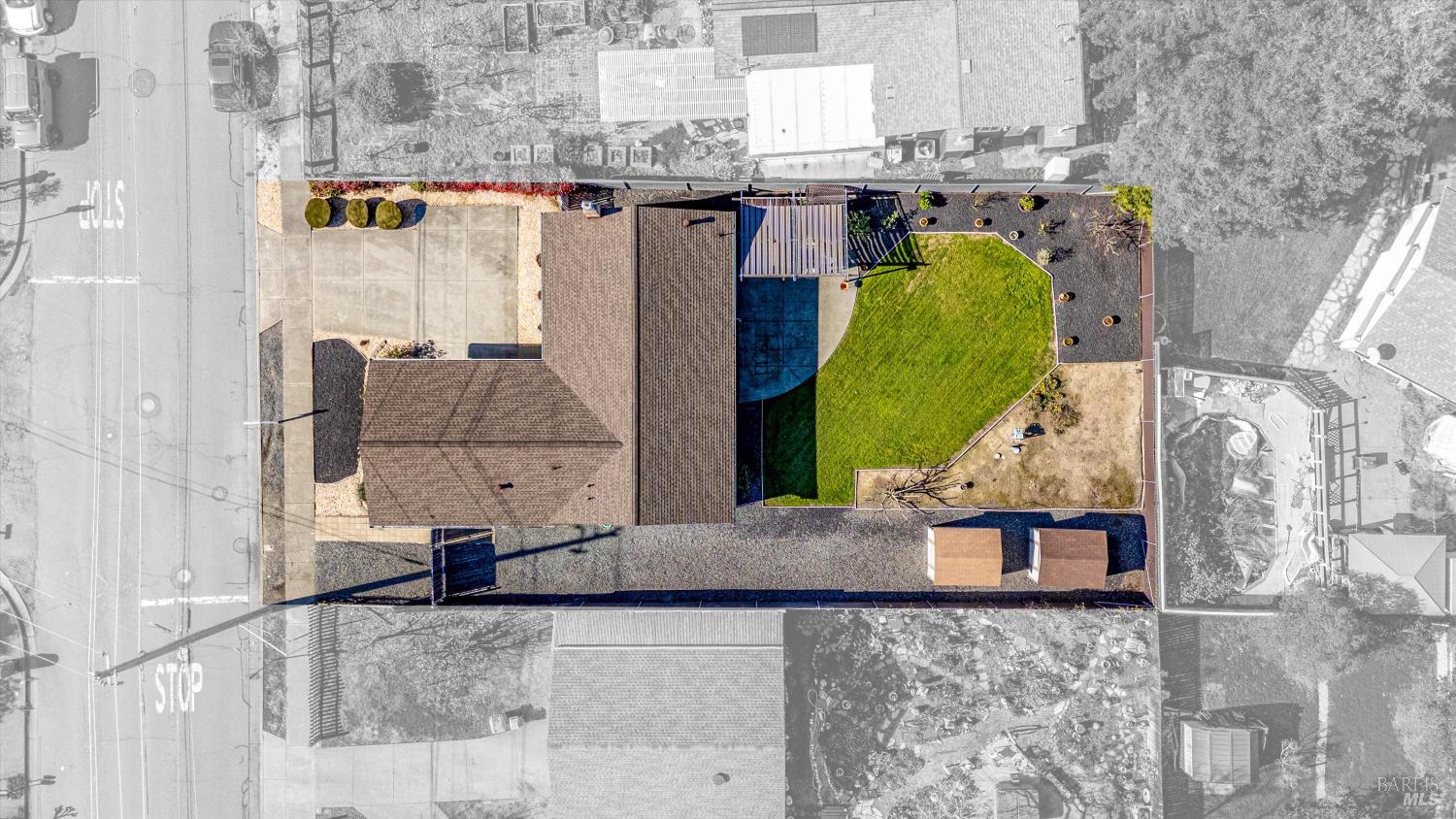 1477 Russell Avenue Santa Rosa, CA 95403 - Photo 4 of 54