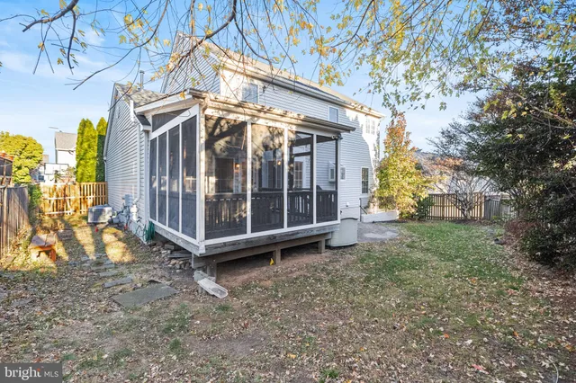 $4,500 | 42963 Tara Court, Ashburn, VA 20147