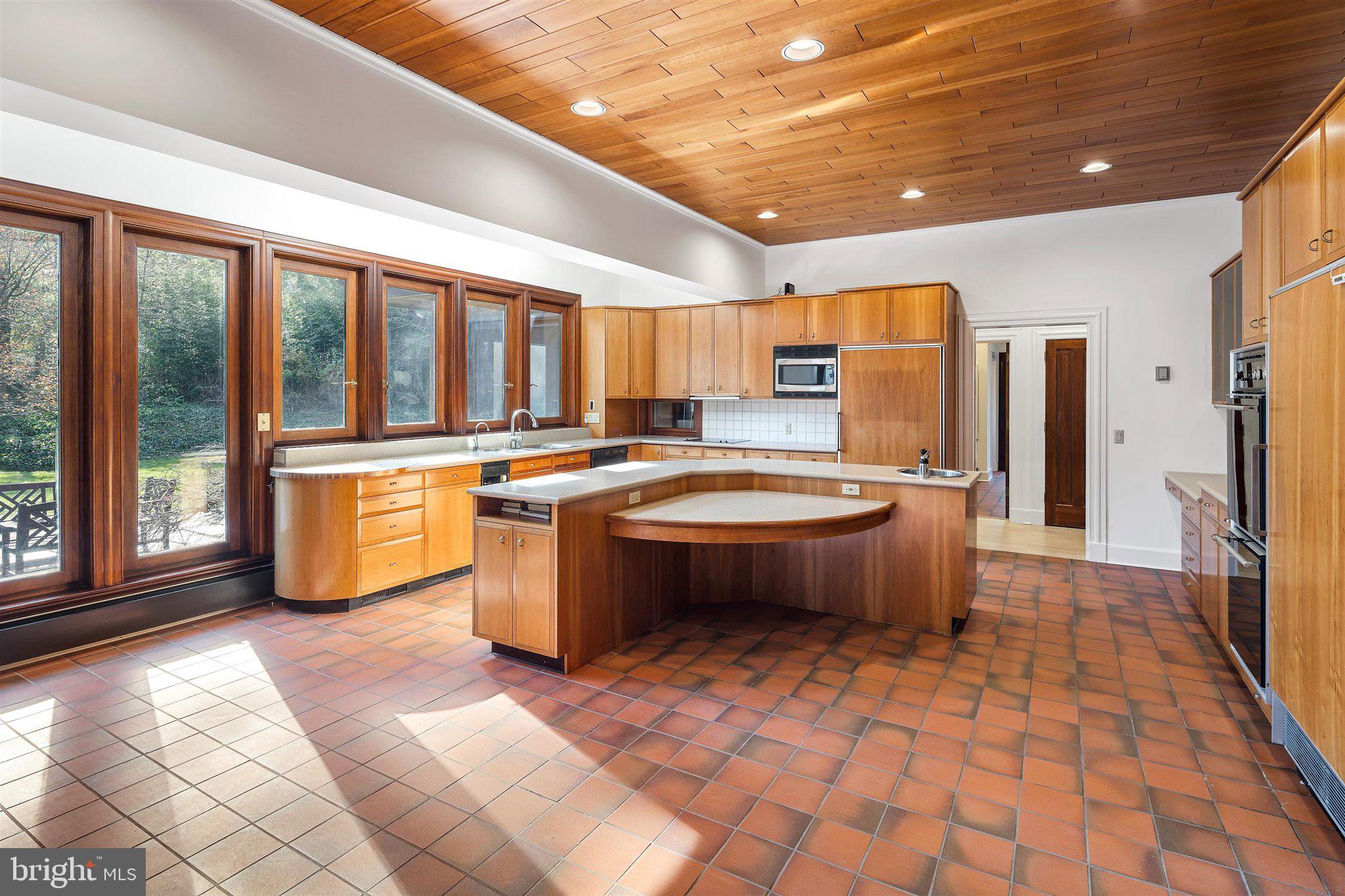 100 Brooks Bend Princeton, NJ 08540 - Photo 12 of 41