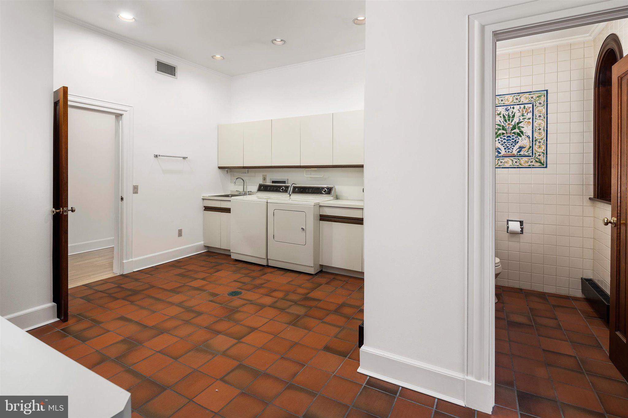 100 Brooks Bend Princeton, NJ 08540 - Photo 15 of 41