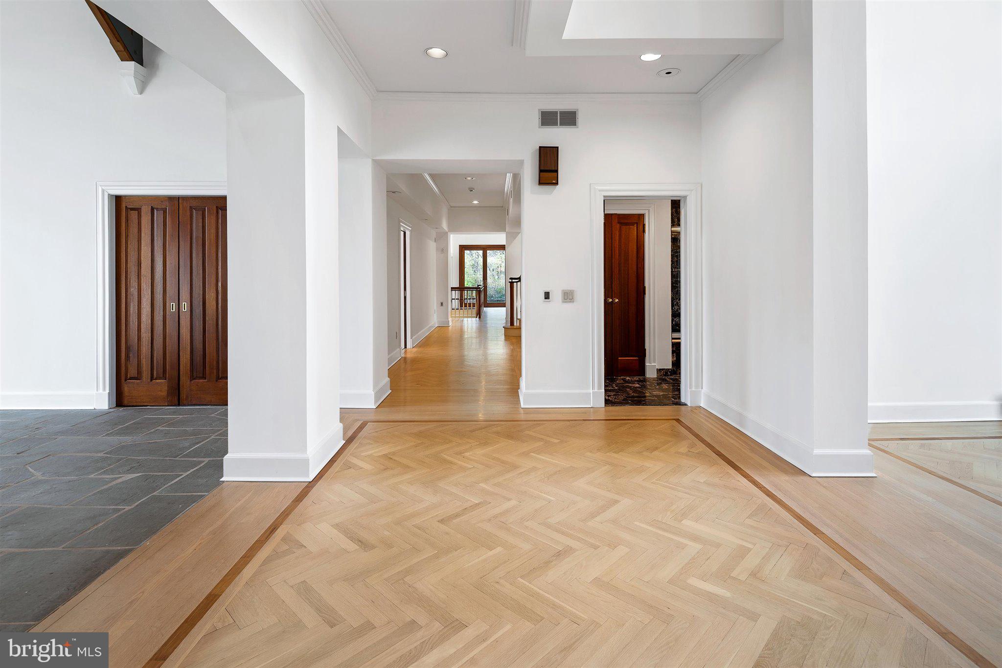 100 Brooks Bend Princeton, NJ 08540 - Photo 27 of 41