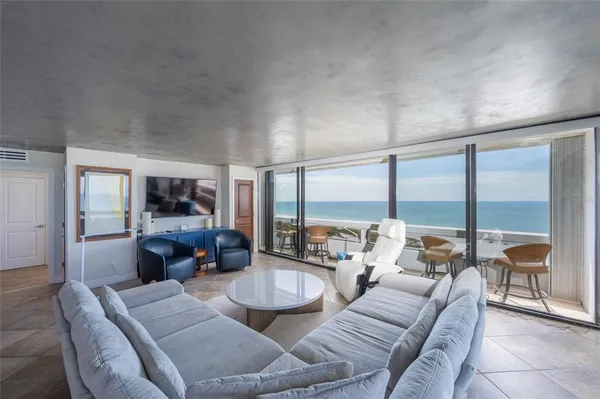 $10,000 | 5400 Ocean Boulevard, Unit 1002, Sarasota, FL 34242