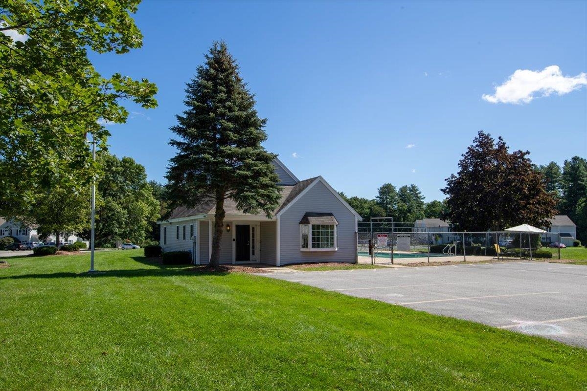 50 Brookside Drive, Unit J1 Exeter, NH 03833 - Photo 16 of 18