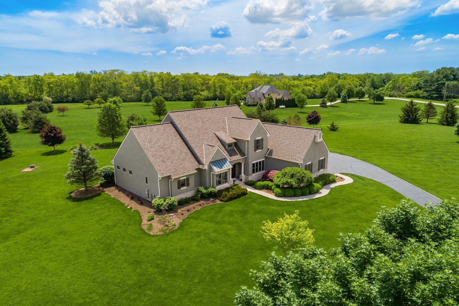 8863 Carter Road Hilliard, OH 43026 - Photo 1 of 70 Gallery Image 1