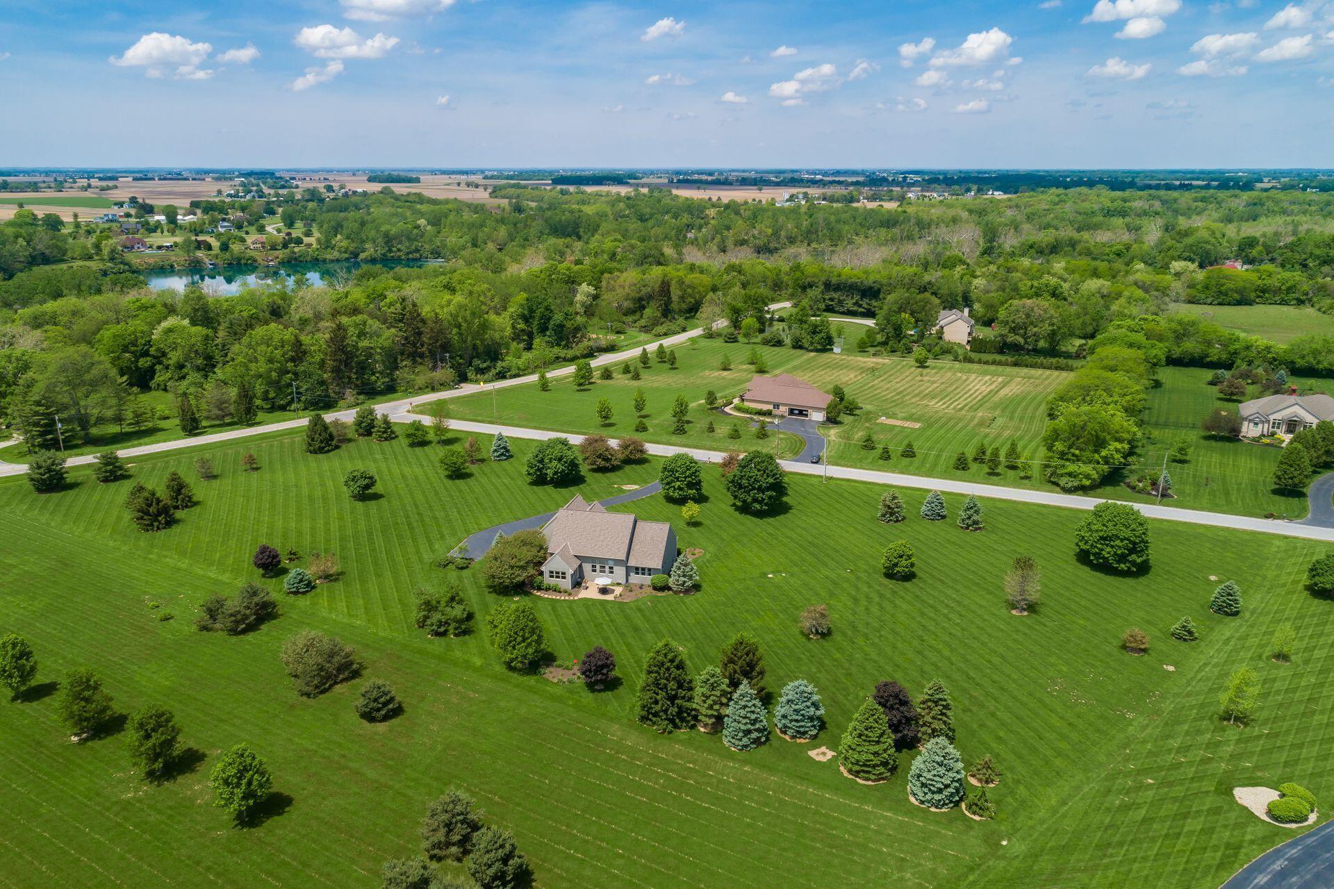 8863 Carter Road Hilliard, OH 43026 - Photo 3 of 70 Gallery Image 3
