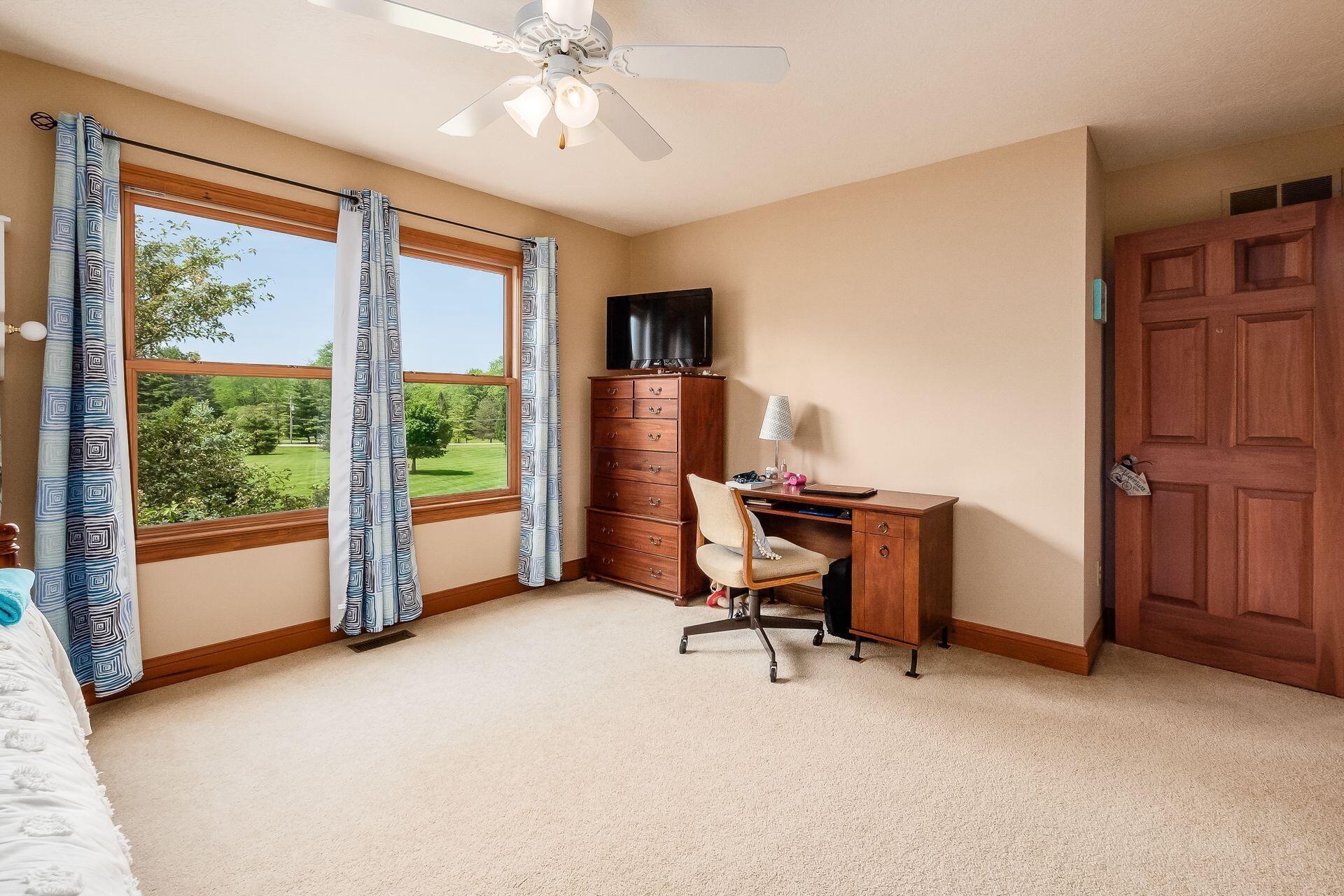 8863 Carter Road Hilliard, OH 43026 - Photo 38 of 70 Gallery Image 38