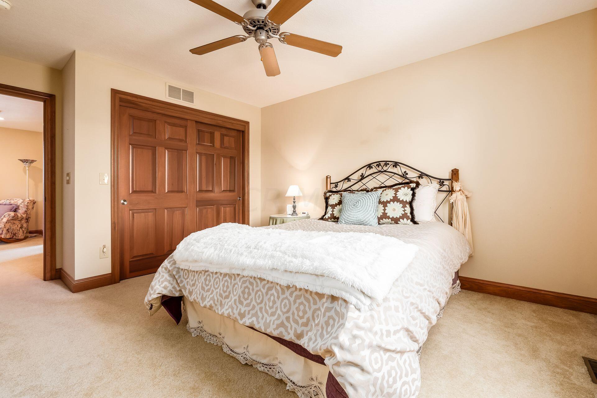 8863 Carter Road Hilliard, OH 43026 - Photo 42 of 70 Gallery Image 42