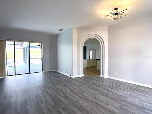 $2,600 | 448 Coventry Road, Davenport, FL 33897