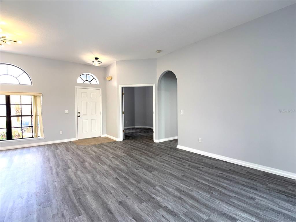 448 Coventry Road Davenport, FL 33897 - Photo 10 of 37