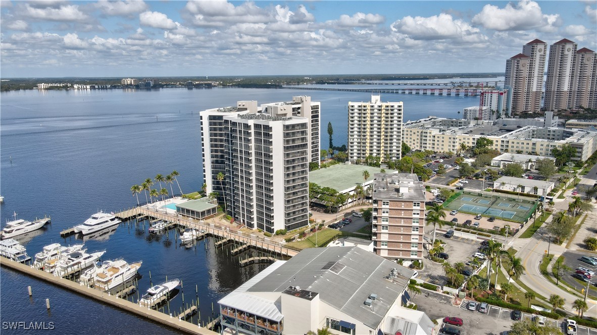 1900 Virginia Avenue, Unit 103 Fort Myers, FL 33901 - Photo 38 of 45 an aerial view of multiple house