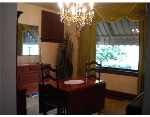 475 New York Avenue Rochester, PA 15074 - Photo 4 of 18 Dining Room.