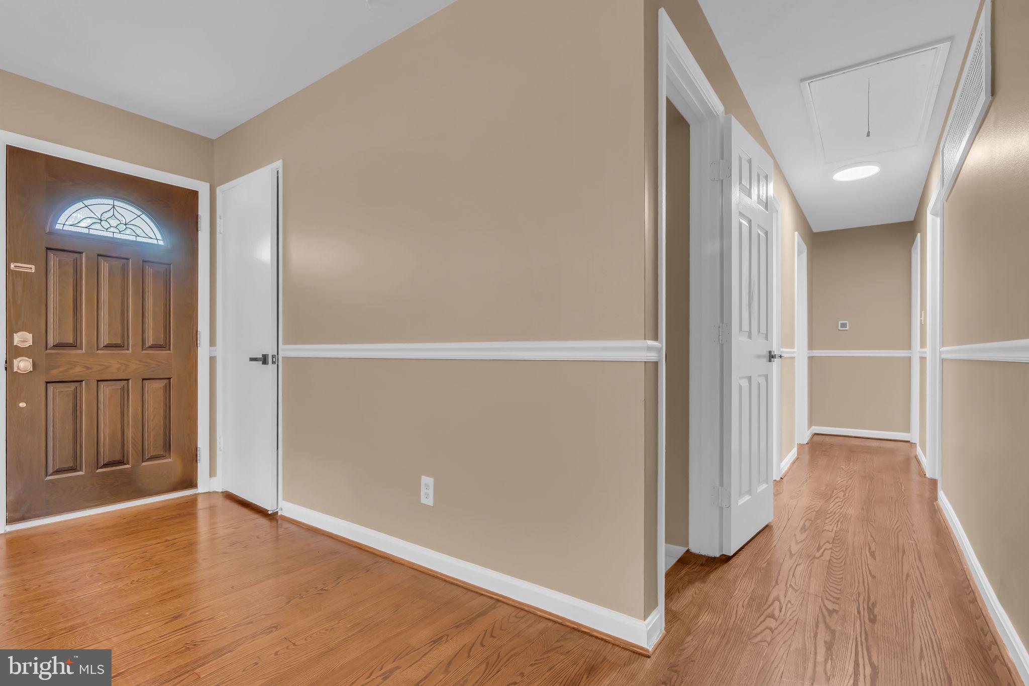 6809 Braddock Road Springfield, VA 22151 - Photo 19 of 60