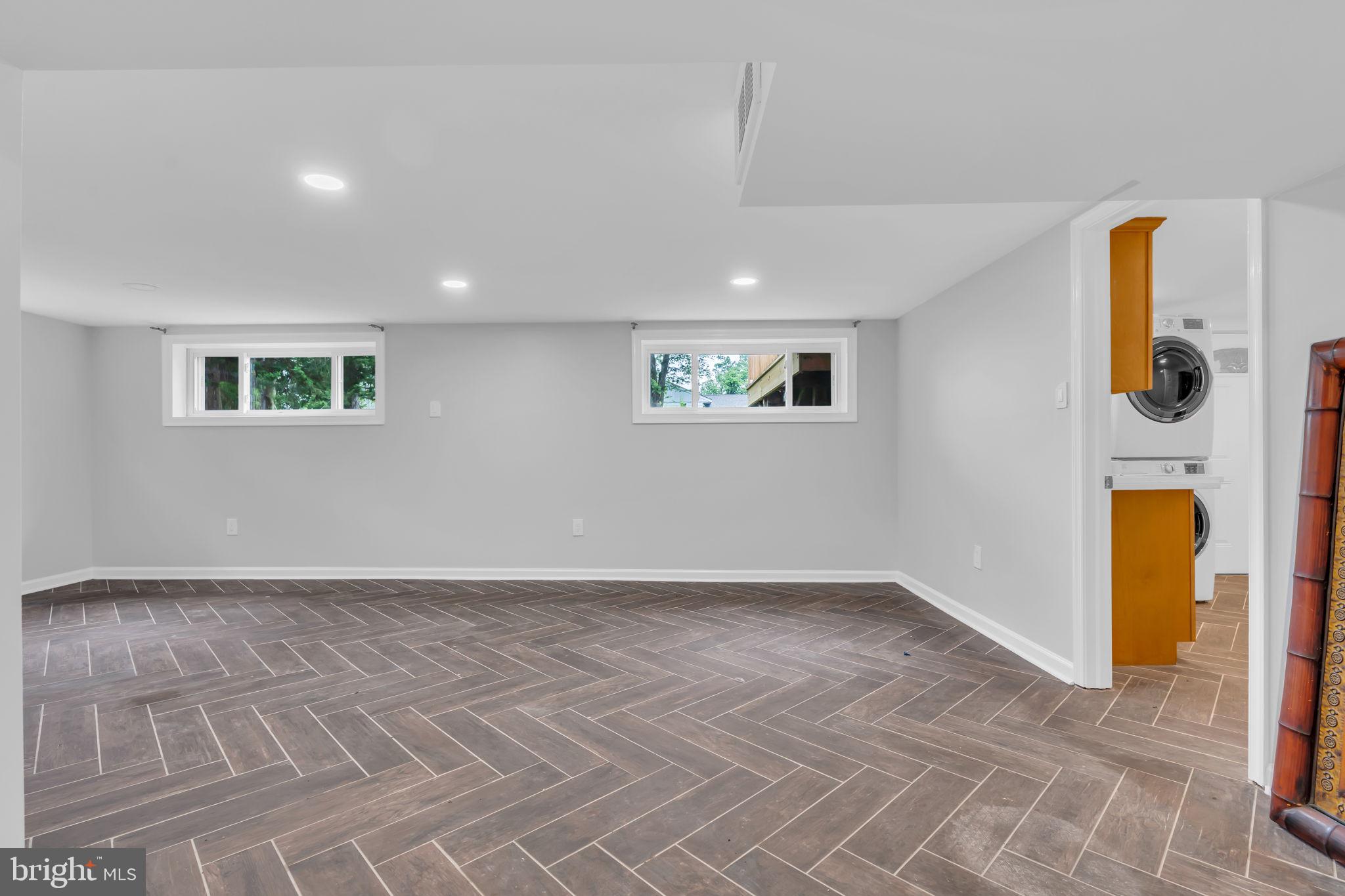 6809 Braddock Road Springfield, VA 22151 - Photo 37 of 60