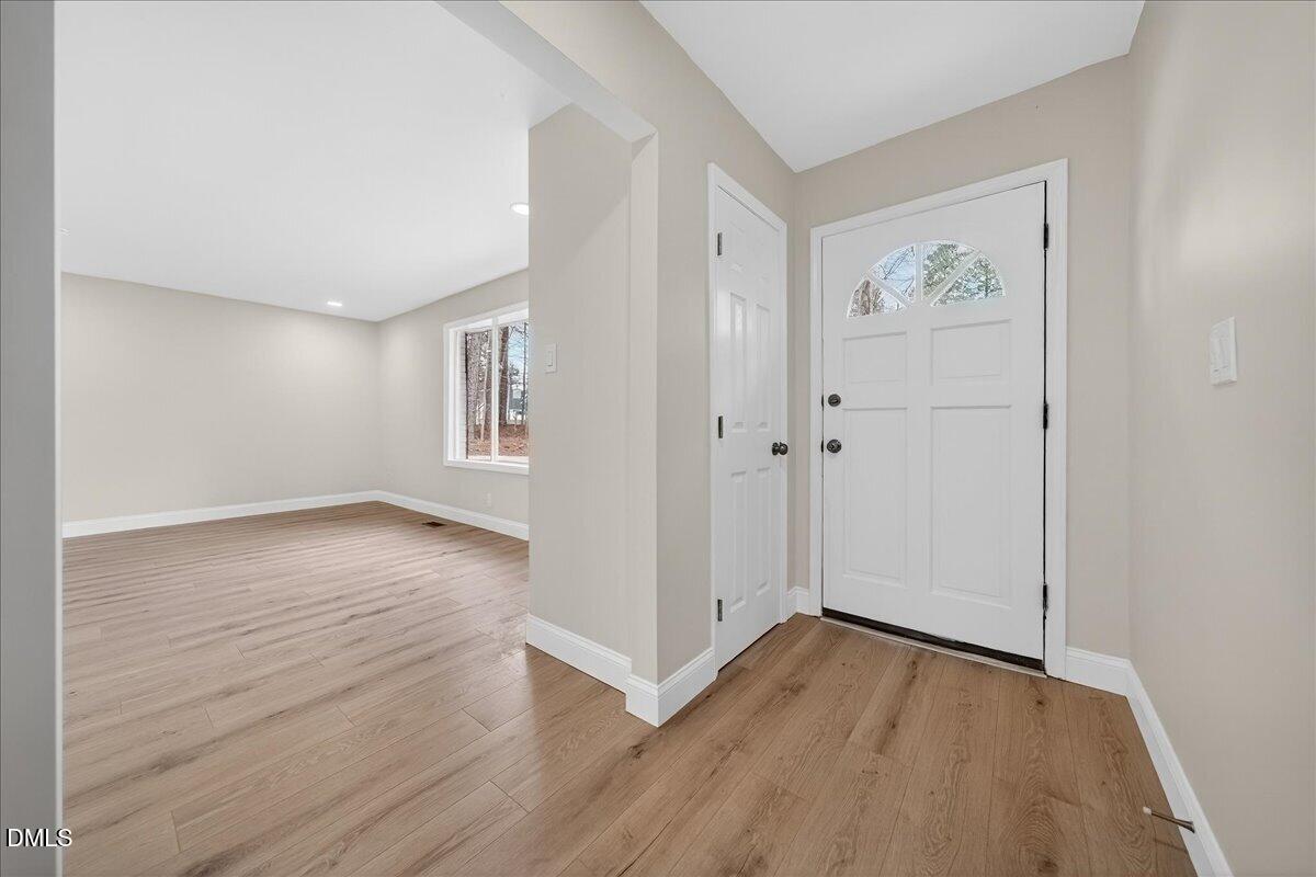 5001 Kinlock Drive Durham, NC 27712 - Photo 7 of 65 36-Interior_5001KinlockDrive_006