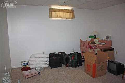 6271 Chicago Road Flushing, MI 48433 - Photo 16 of 17 20394121-15.JPG