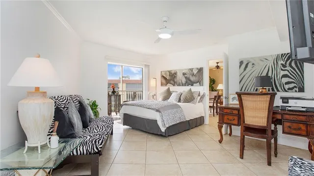 $4,850 | 1666 Osprey Avenue, Unit 204, Naples, FL 34102