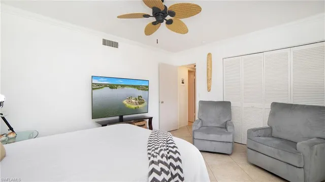 $4,850 | 1666 Osprey Avenue, Unit 204, Naples, FL 34102