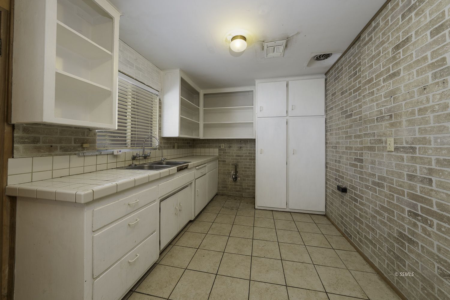 1021 West Langley Avenue Ridgecrest, CA 93555 - Photo 19 of 27