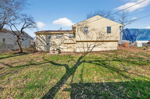 $200,000 | 3721 South Pleasant Street, Independence, MO 64055