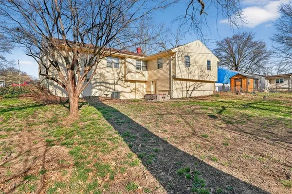 $200,000 | 3721 South Pleasant Street, Independence, MO 64055