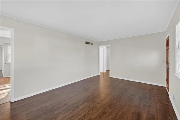 $200,000 | 3721 South Pleasant Street, Independence, MO 64055