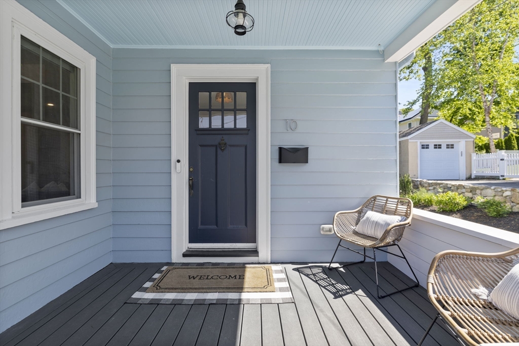 10 Bonad Road Winchester, MA 01890 - Photo 3 of 39