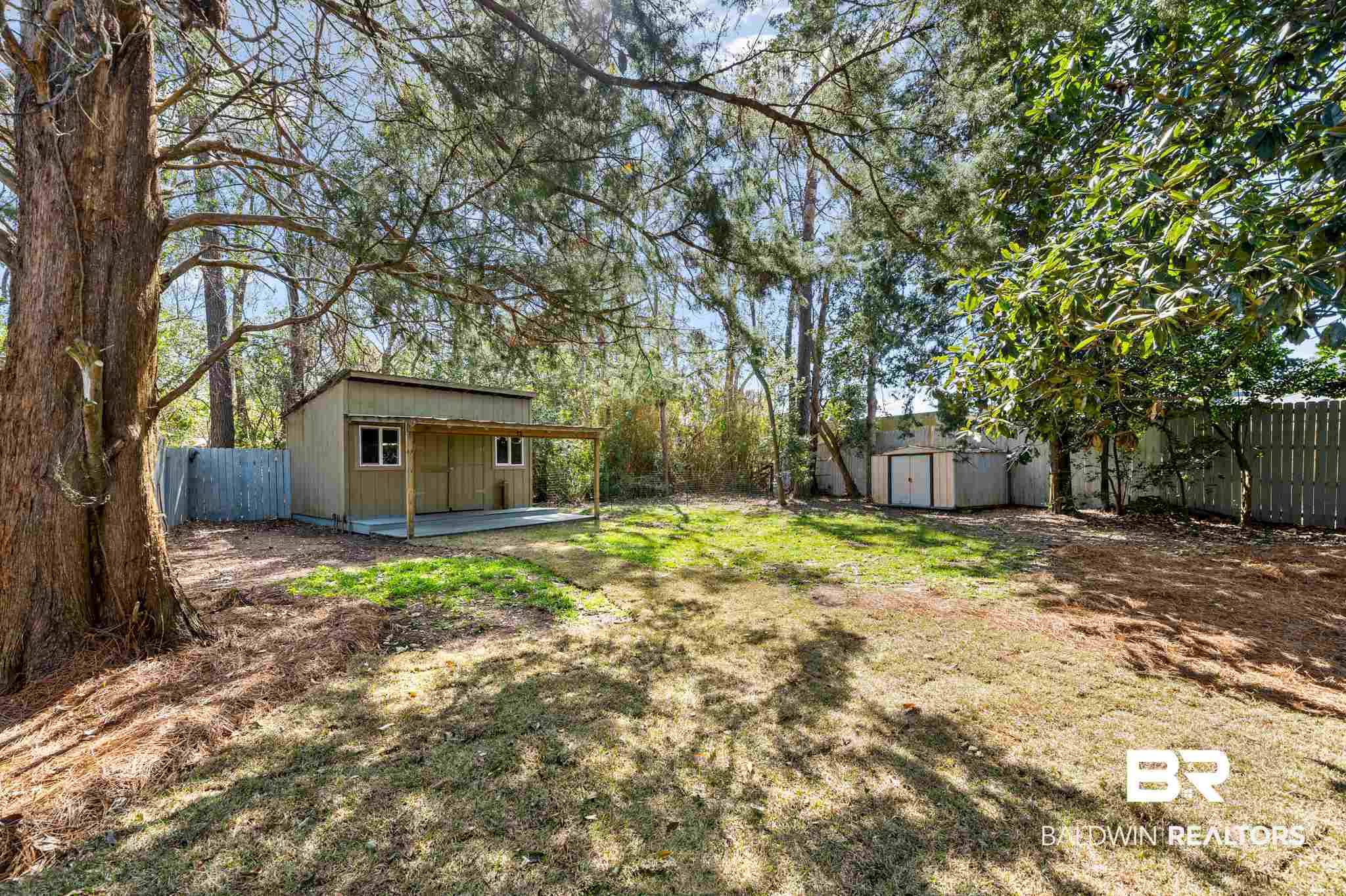 404 Grand Avenue Fairhope, AL 36532 - Photo 19 of 21 Back yard additional view