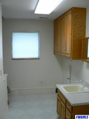 17135 Lochner Road Leo, IN 46765 - Photo 14 of 27