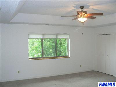 17135 Lochner Road Leo, IN 46765 - Photo 10 of 27