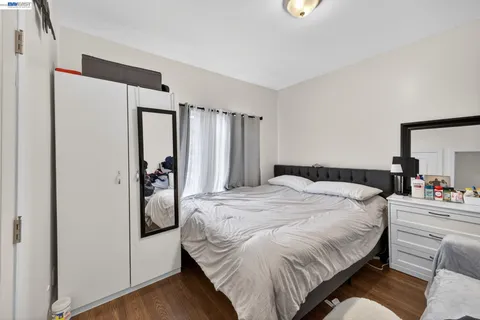 $999,000 | 600 Silliman Street, San Francisco, CA 94134