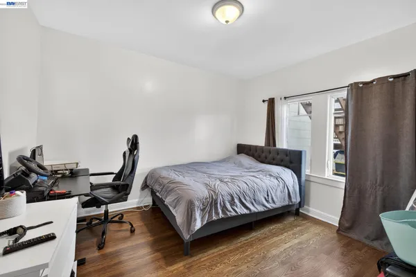 $999,000 | 600 Silliman Street, San Francisco, CA 94134