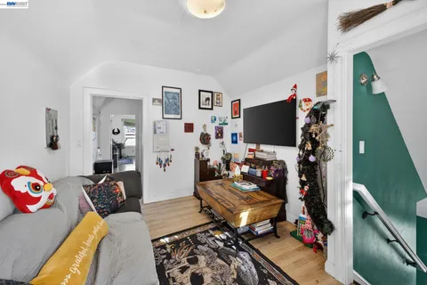 $999,000 | 600 Silliman Street, San Francisco, CA 94134